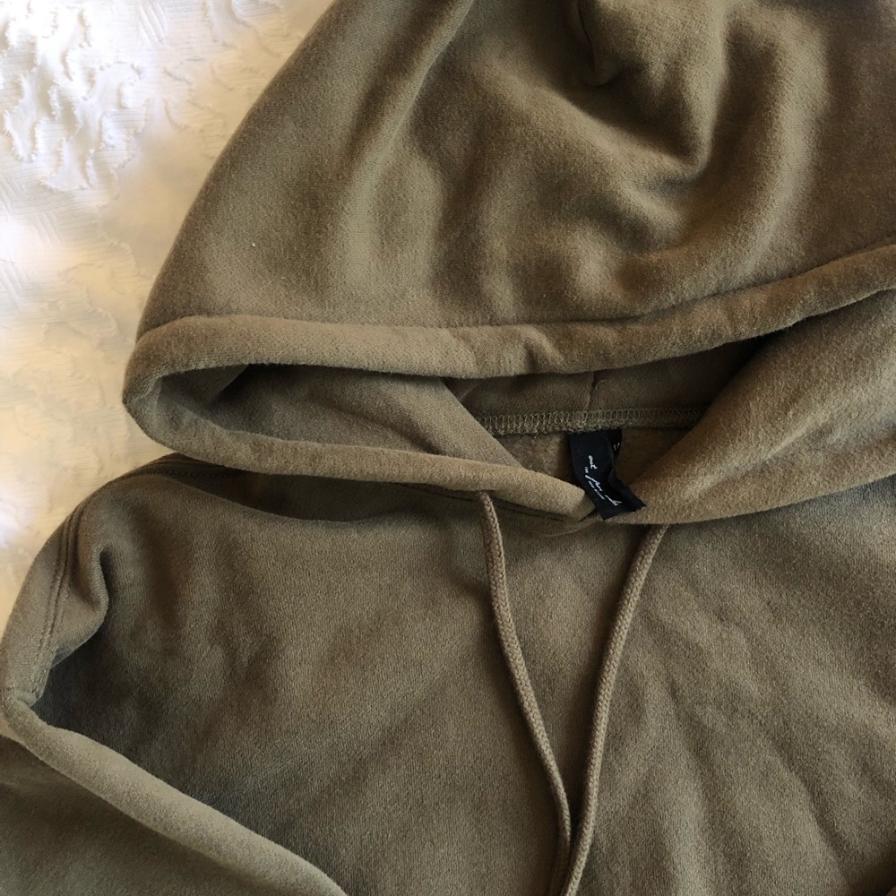 Urban Outfitters Cropped Sweatshirt - S - Picture 2 of 2